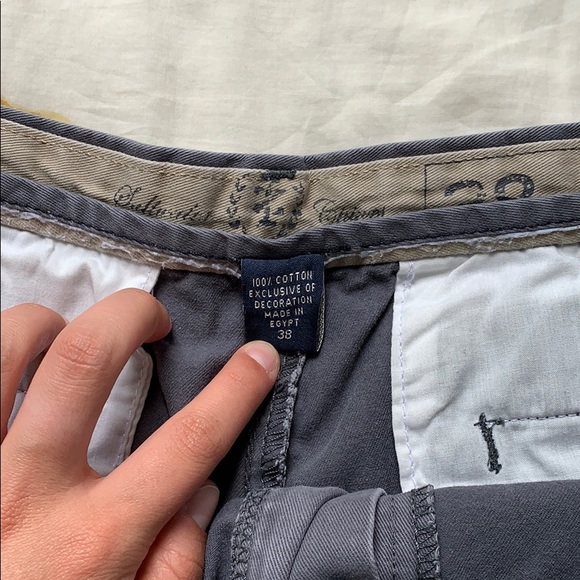 Men’s Izod Grey Chino Shorts - Picture 5 of 6